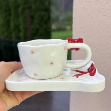 Чашка с блюдцем Red bows 220 мл