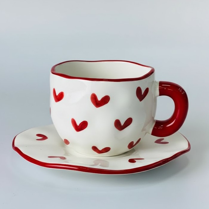 Чашка с блюдцем Red hearts