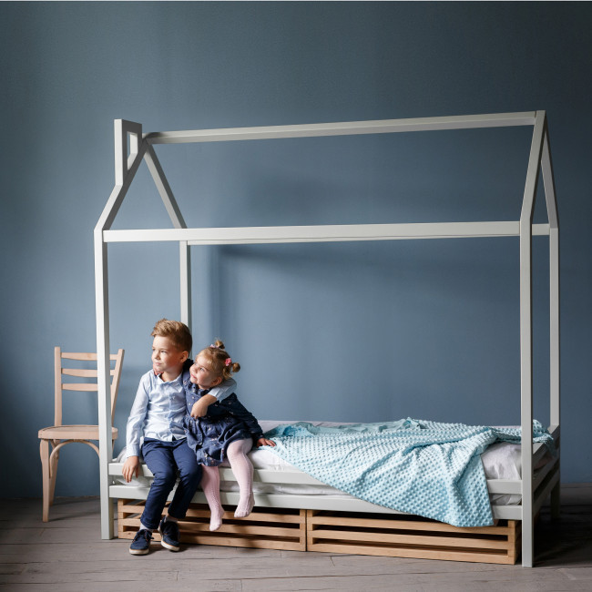 Детская кровать-домик "Bernar-tween (M)"