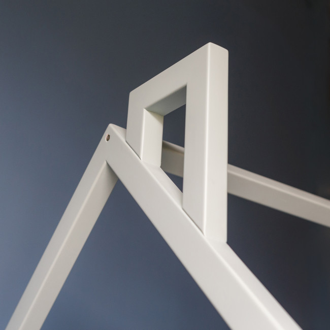 Детская кровать-домик "Bernar-tween (M)"