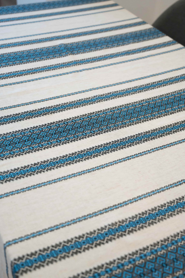 Вишита скатертина Ethnic