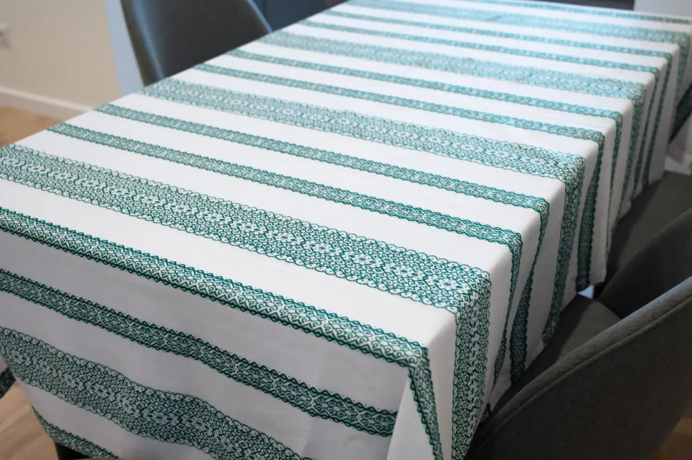 Вишита скатертина Ethnic