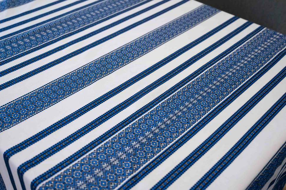 Вишита скатертина Ethnic