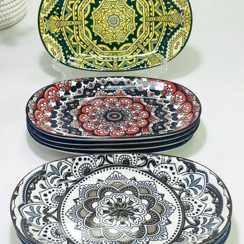 Тарілка овальна Тригір'я