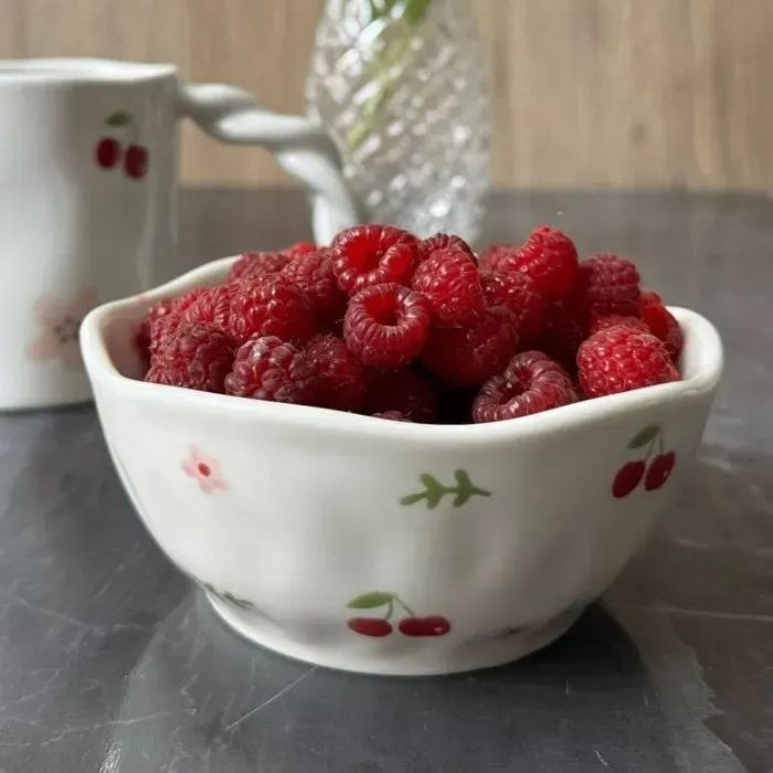 Салатник Cherries 300 мл