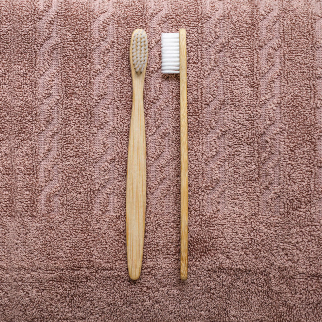 Дерев'яна зубна щітка Сlack