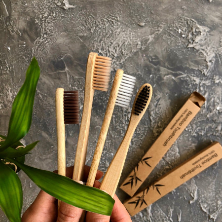 Дерев'яна зубна щітка Сlack