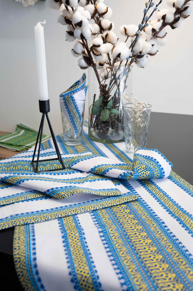 Вишита доріжка-скатертина та серветки Ethnic