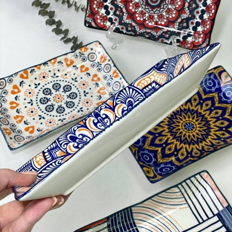 Тарілка прямокутна Тригір'я III