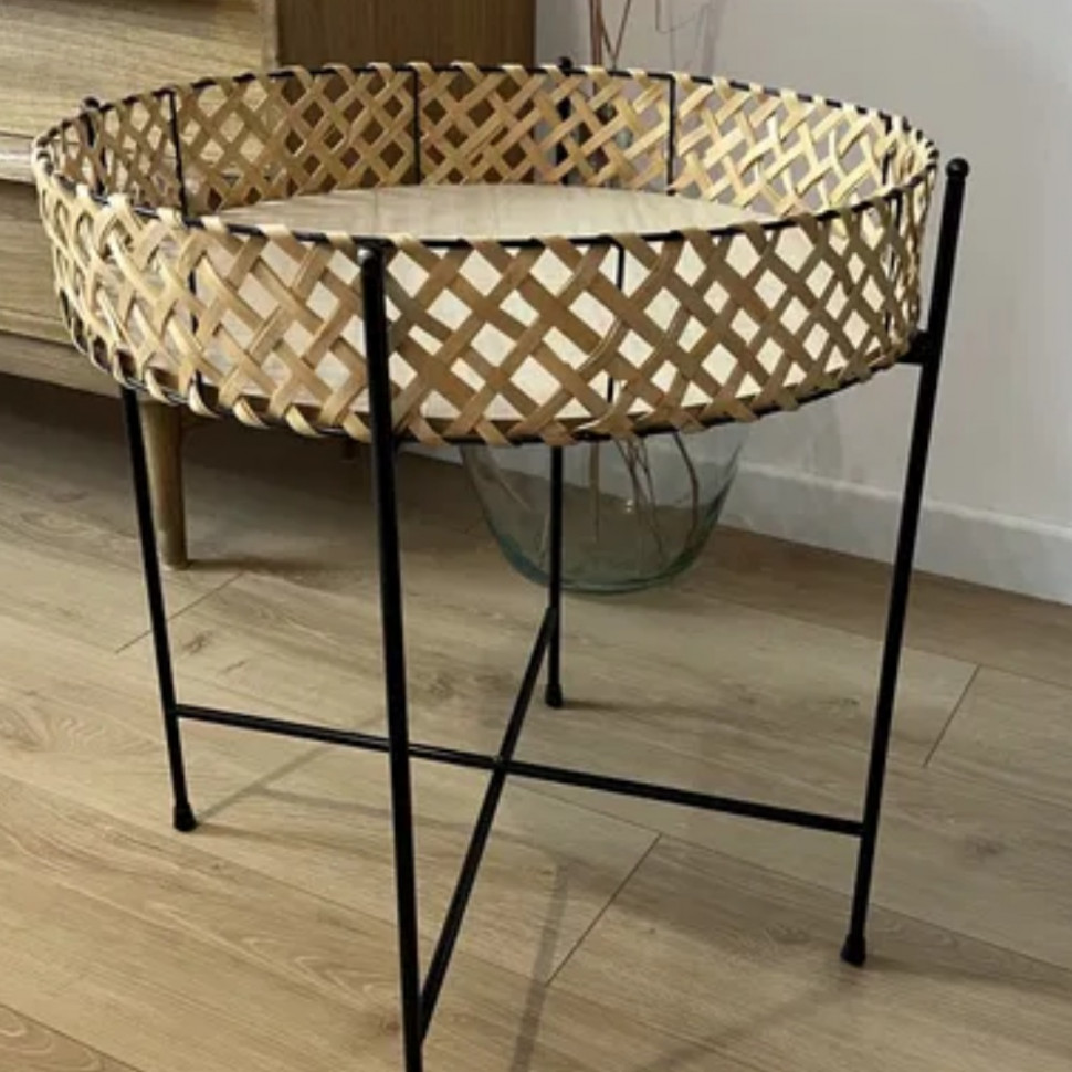 Металлический столик Golde