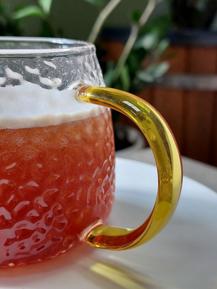 Скляна чашка Drip