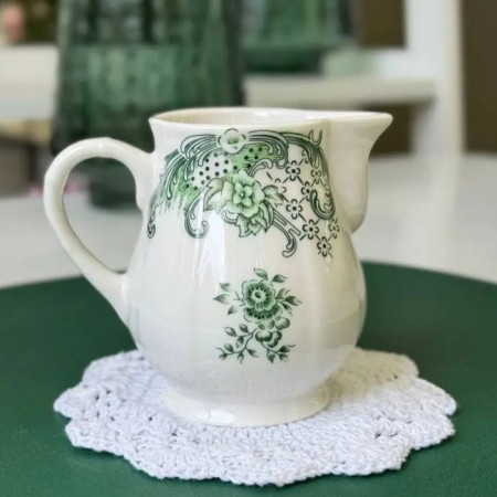 Молочник Melody