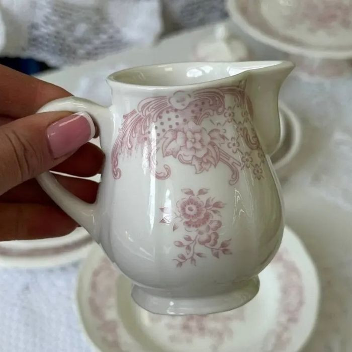 Молочник Melody