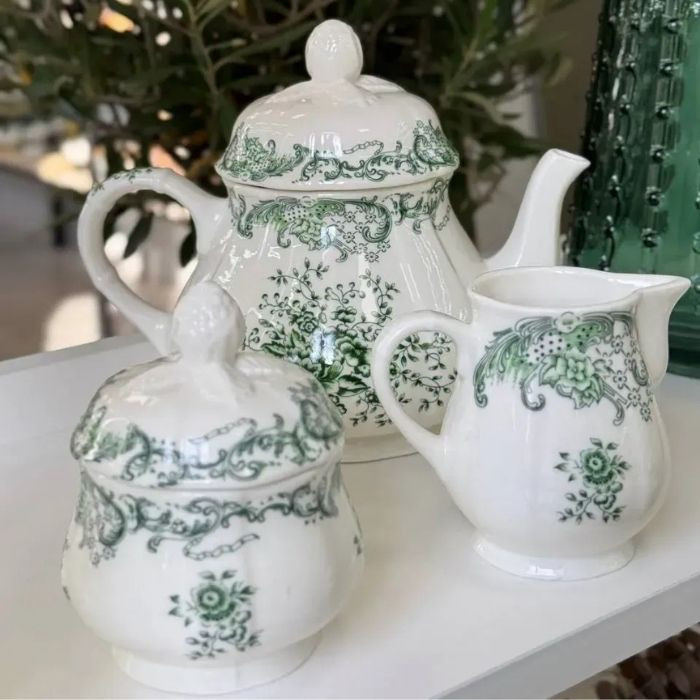 Молочник Melody