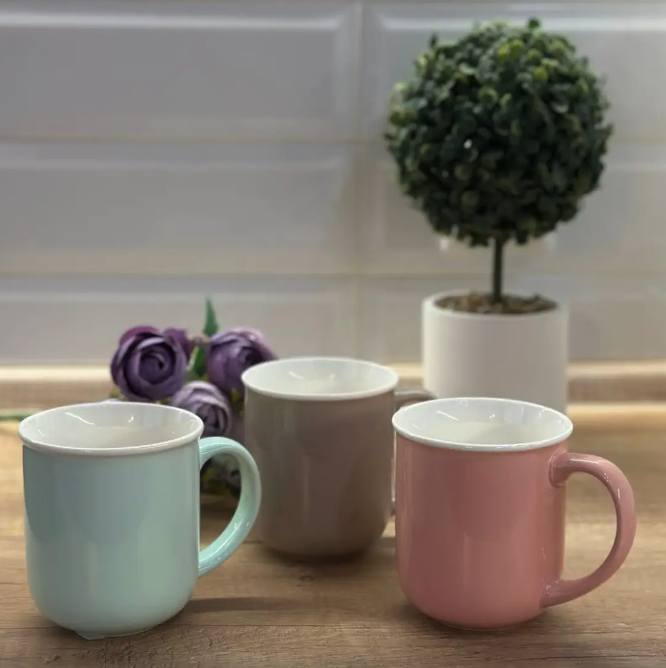 Фарфоровая кружка Glanz