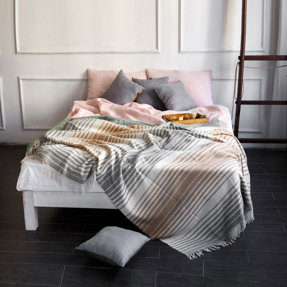 Шерстяной плед Pebble