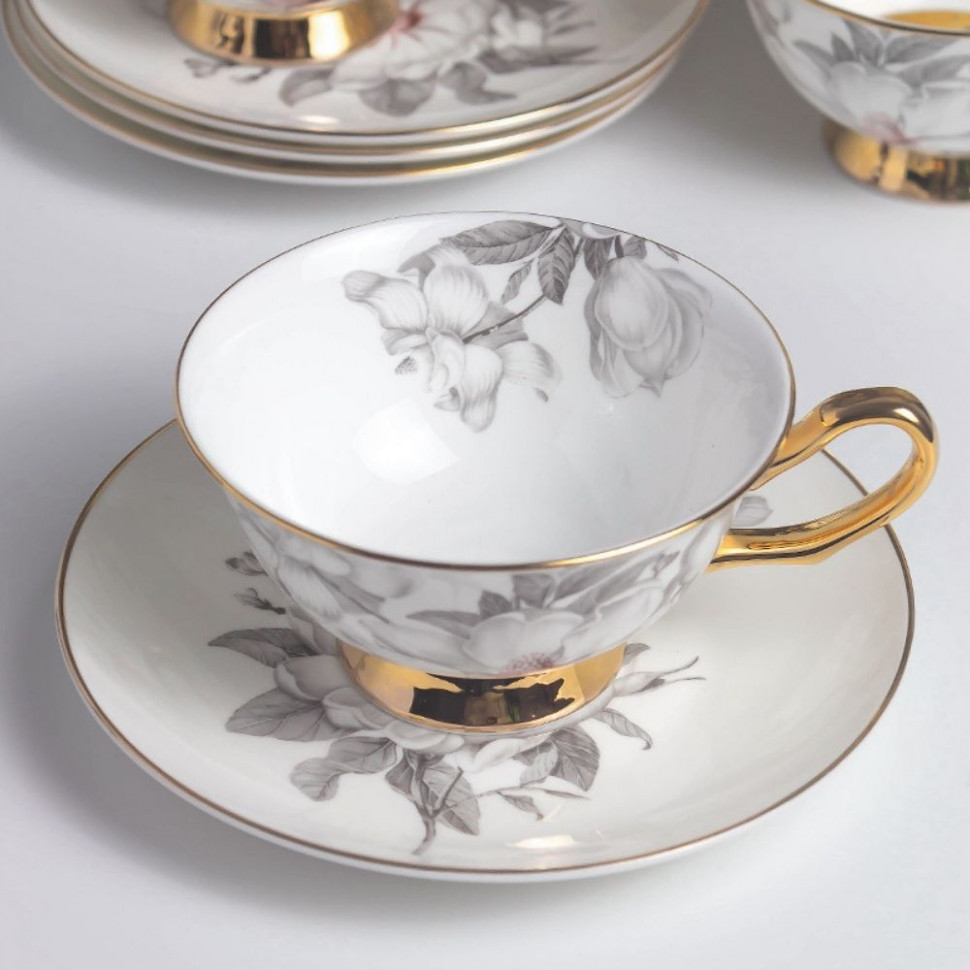 Чашка з блюдцем Classic Grace