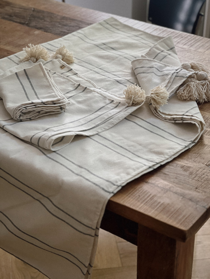 Скатерть Milis 