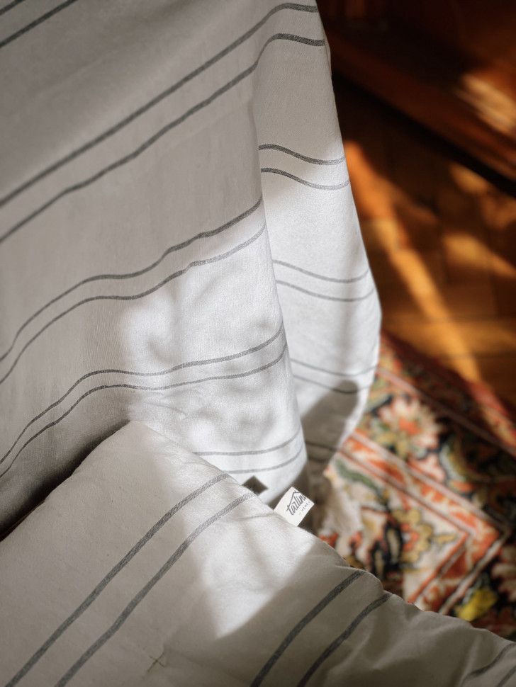 Скатерть Milis 