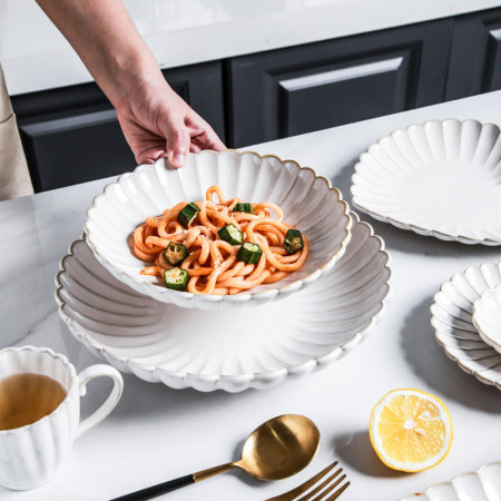 Салатник Elegance