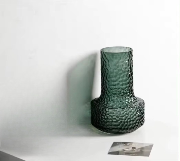 Стеклянная ваза Fancy