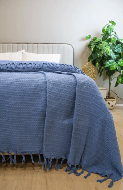 Покрывало на кровать Steam